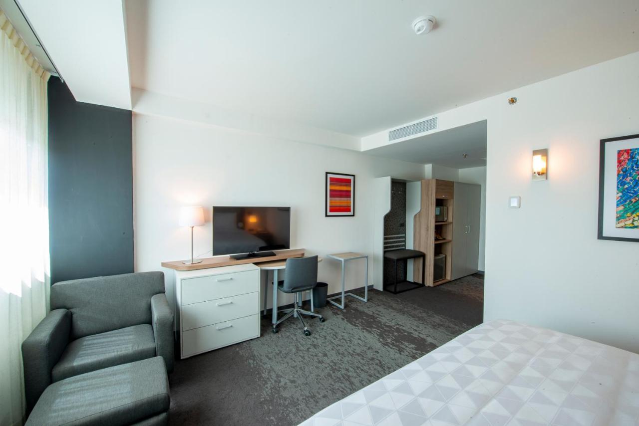 Holiday Inn & Suites - Merida La Isla By Ihg Mérida Quarto foto